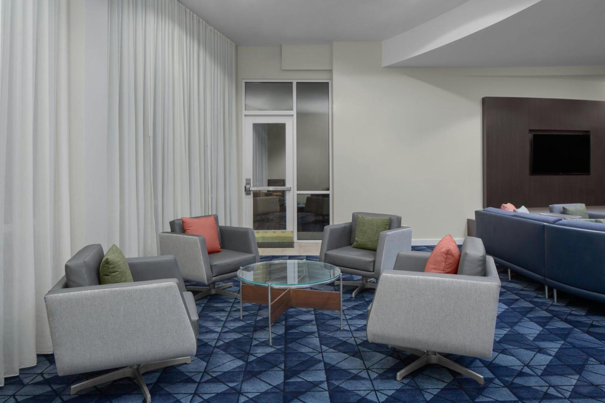 Courtyard Tampa Oldsmar Hotel Bagian luar foto