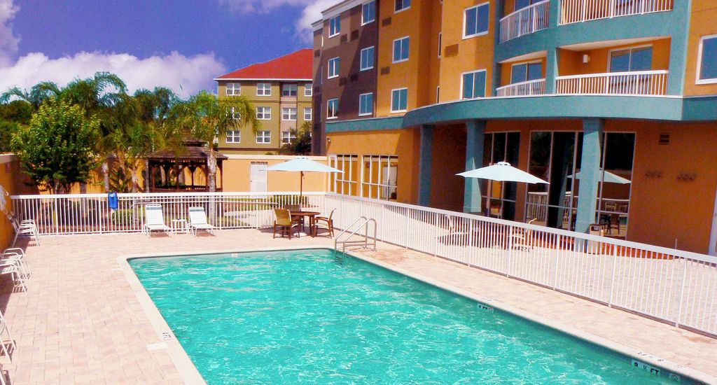Courtyard Tampa Oldsmar Hotel Bagian luar foto